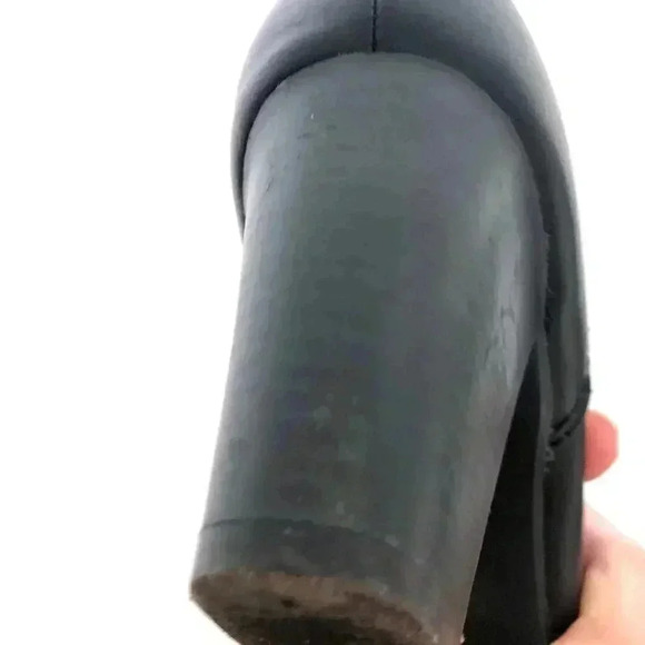 Clarks Black Leather Heeled Mule With Buckle Women's Size 10 Heels - Picture 10 of 11